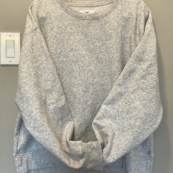 SOLD TNA Cozy Fleece Boyfriend Crew Sweatshirt - Picture 1 of 2